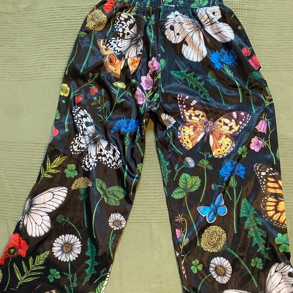 Posh Satin Playsuit in Folklore Florals S/M - Picture 7 of 10